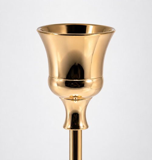Candelabros Solenne de metal dorado, set de 3