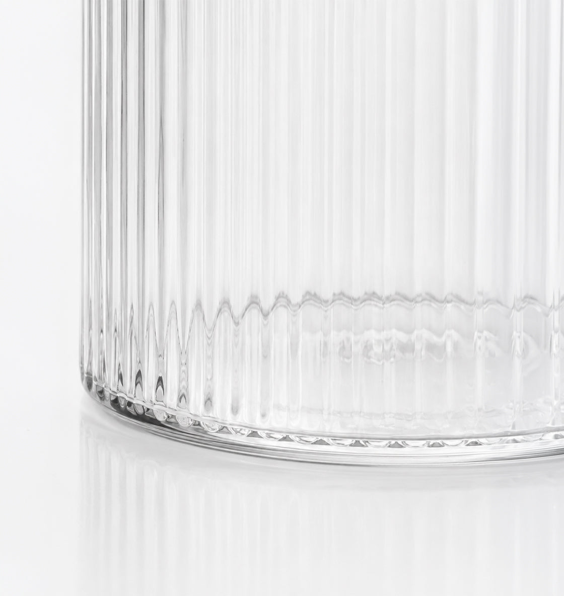 Vasos bajos Liora acanalados en acabado cristalino, set de 4